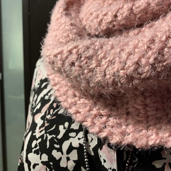 🧣Stylish & cozy knit cowl scarf.Wool/acrylic yarn.Hand knit.Colors available ♥️ - Picture 8 of 14